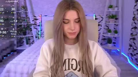 Sabrina online show from 04-24-26, 06:49