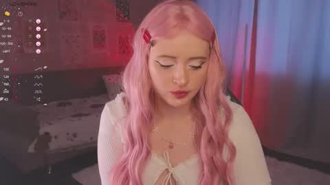 Snapshot of sabrinarider chatting on 10-19-25, 04:02 Hello im Sabrina online show from 10-19-25, 04:02