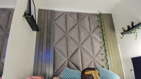 S A B R I N A  online show from 02-03-26, 11:37