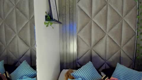 S A B R I N A  online show from 02-05-26, 11:37