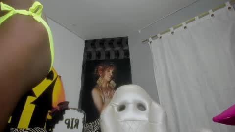 sabrinaxxx11 online show from 10-21-25, 12:06