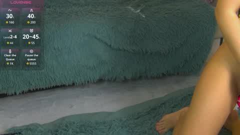 Sabrina online show from 04-25-26, 01:41