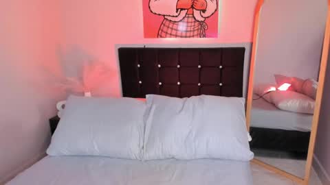 sabrinna online show from 04-19-26, 01:32