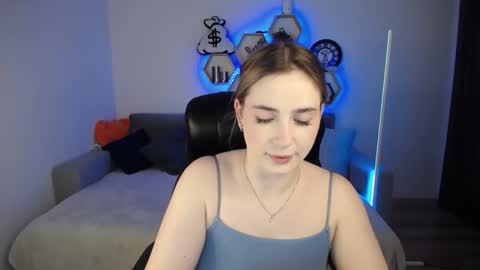 Sabrina Violet online show from 01-07-25, 09:07