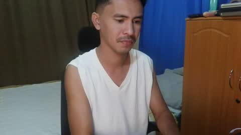 Snapshot of sachu01 chatting on 07-24-26, 10:52 Sachu01 online show from 07-24-26, 10:52