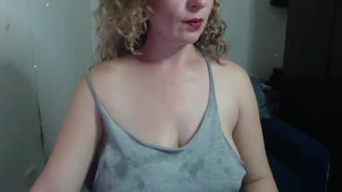 Snapshot of sacrletardiente chatting on 08-08-26, 01:08 sacrletardiente online show from 08-08-26, 01:08