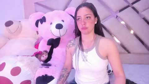    online show from 10-10-25, 12:42