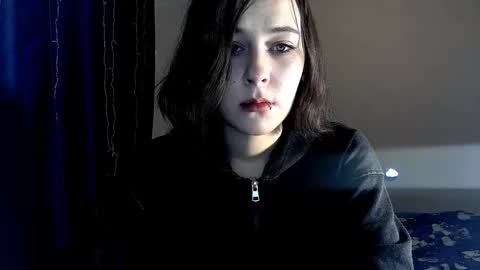 Snapshot of sademoface chatting on 01-19-25, 01:10 pluto online show from 01-19-25, 01:10