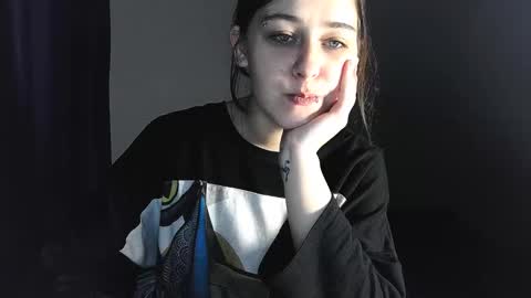 Snapshot of sademoface chatting on 03-06-25, 11:31 pluto online show from 03-06-25, 11:31