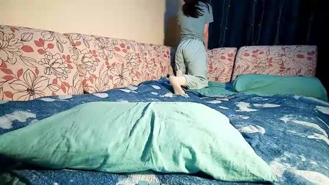 Snapshot of sademoface chatting on 02-20-26, 12:18 pluto online show from 02-20-26, 12:18