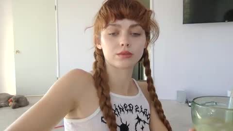 sadgirldies online show from 02-09-25, 10:21