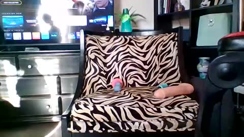 Snapshot of sadiessecretcloset chatting on 12-20-24, 08:34 Sadiessecret online show from 12-20-24, 08:34