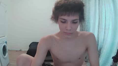 Snapshot of sadvetements chatting on 03-27-26, 08:26 sadvetements online show from 03-27-26, 08:26