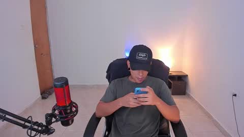 saenz_hotx online show from 10-20-25, 07:03