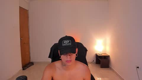 saenz_hotx online show from 10-28-25, 01:31