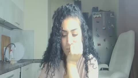Queen online show from 10-24-25, 07:49