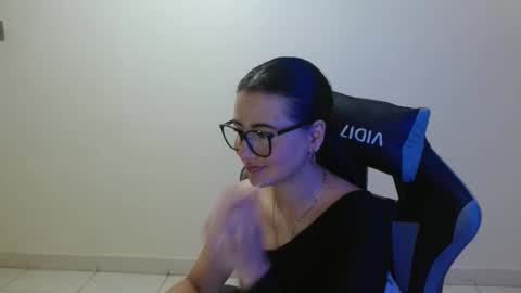 Sahaliefox  online show from 02-21-26, 03:24