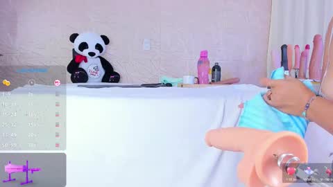 Danella online show from 02-12-25, 01:59