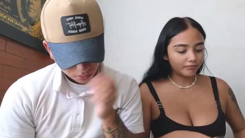 Sahara y Thiago online show from 02-02-25, 03:17