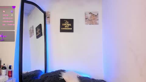SAHARA WALKER  online show from 10-14-25, 04:57