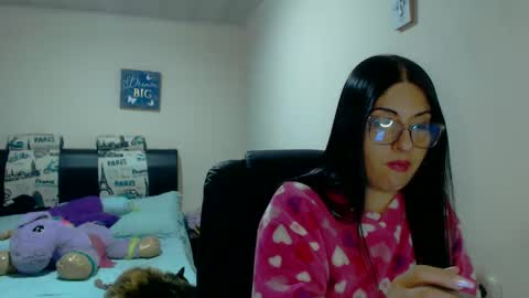 Karina online show from 01-28-25, 04:39