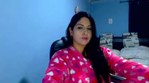 Snapshot of sahotlove1 chatting on 07-15-26, 02:50 Karina online show from 07-15-26, 02:50