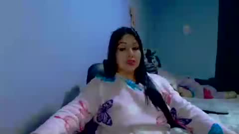 Snapshot of sahotlove1 chatting on 08-01-26, 04:56 Karina online show from 08-01-26, 04:56