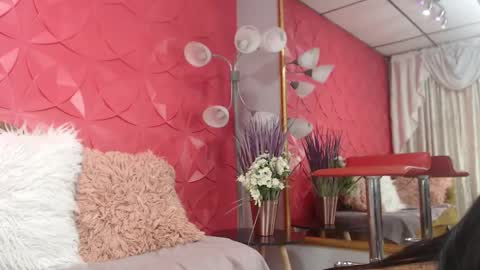 Snapshot of sailontyns chatting on 02-26-25, 08:11 Sailon online show from 02-26-25, 08:11