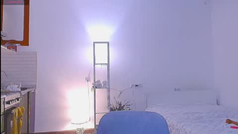 Sofia online show from 04-22-26, 09:49