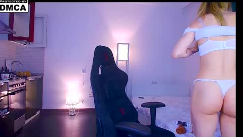 Sofia online show from 05-15-26, 11:12