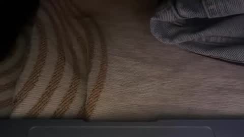 Snapshot of saimonpongoo chatting on 11-25-25, 05:02 saimonpongoo online show from 11-25-25, 05:02