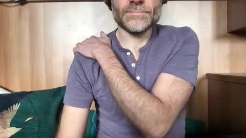 saint009 online show from 02-14-25, 01:29