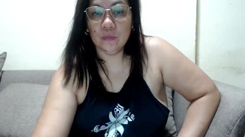 Snapshot of saint_flowerxxx chatting on 12-28-24, 07:33 saint_flowerxxx online show from 12-28-24, 07:33