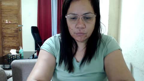 Snapshot of saint_flowerxxx chatting on 01-12-25, 11:47 saint_flowerxxx online show from 01-12-25, 11:47