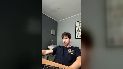 Snapshot of saint_nott chatting on 02-17-26, 10:05 saint_nott online show from 02-17-26, 10:05