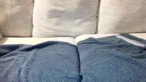 Snapshot of saintd17 chatting on 11-07-25, 07:47 SD17 online show from 11-07-25, 07:47