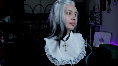    online show from 05-03-26, 09:15