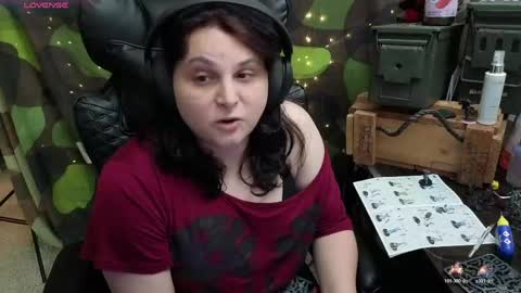 salacious_bunny online show from 05-01-26, 09:30