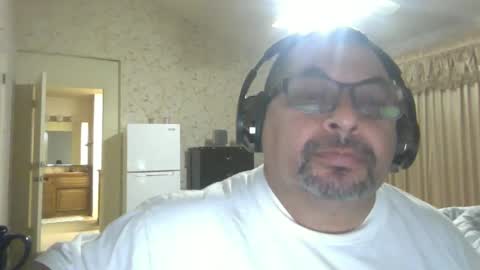 Snapshot of salart500 chatting on 01-20-25, 08:19 Chingon caliente online show from 01-20-25, 08:19