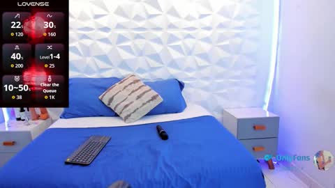 salem_rose01 online show from 09-09-25, 02:44