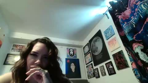 salemsslut online show from 03-27-26, 03:34