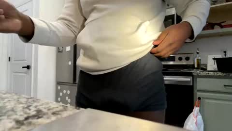 Snapshot of salgozzi chatting on 03-20-26, 02:22 Cum Hanks online show from 03-20-26, 02:22