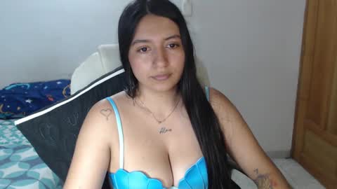 saliha online show from 01-18-25, 06:13