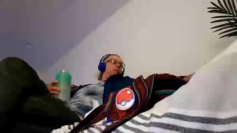 Snapshot of salis1981 chatting on 01-30-25, 01:44 salis1981 online show from 01-30-25, 01:44