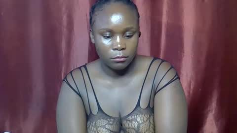 sally_bee1 online show from 05-02-26, 08:30
