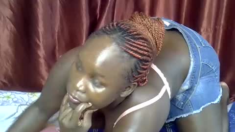 sally_bee1 online show from 06-10-26, 04:23