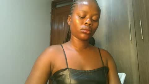 sallysasha254 online show from 12-05-24, 07:38