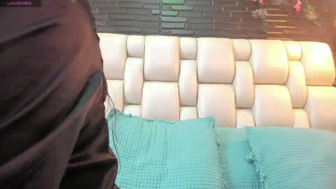 salome online show from 04-25-26, 02:47