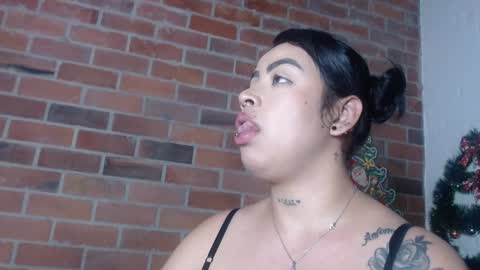 Snapshot of salome__hills chatting on 01-07-25, 10:30 online show from 01-07-25, 10:30