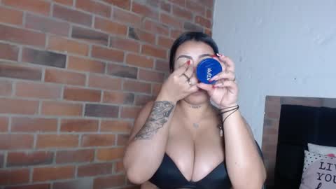 Snapshot of salome__hills chatting on 02-05-25, 05:41 online show from 02-05-25, 05:41